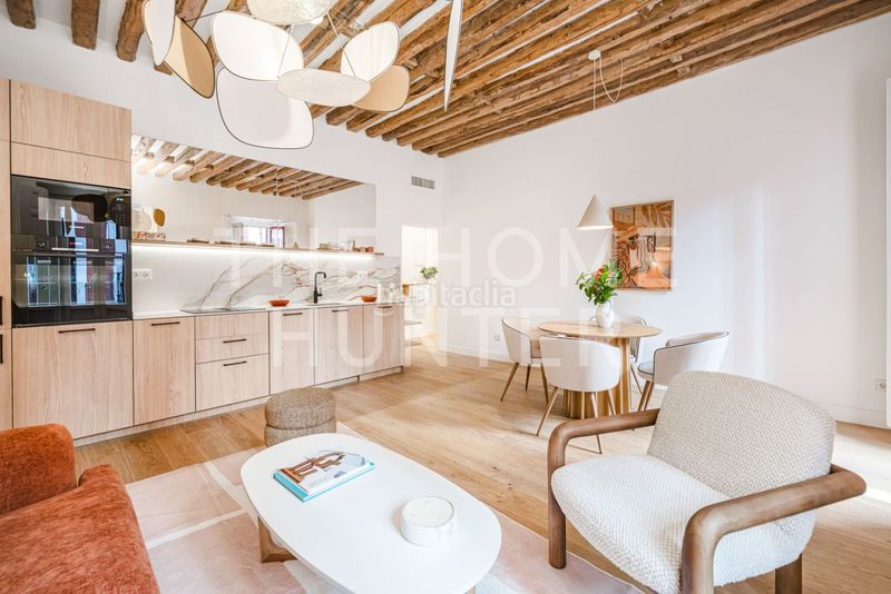 Foto 8fd3a083-e3fb-4f70-8557-570da78a345f. Pis amb calefacció a Universidad-Malasaña Madrid