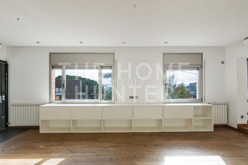 Foto 10a3f13f-fdf5-4f23-80af-416042035ef5. Casa amb calefacció piscina a Bellaterra