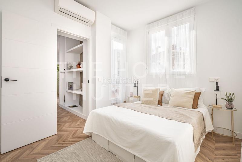 Foto e3dc1848-3f80-405d-bdff-9d669eba1e67. Pis amb calefacció a Cortes-Huertas Madrid