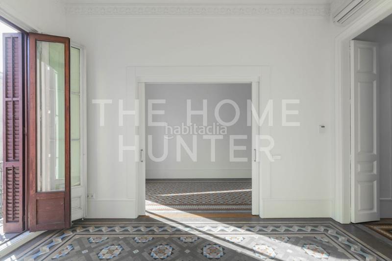 Foto 5e8b5da4-db43-43c9-b969-f9d375096dd9. Miete etagenwohnung mit heizung in Dreta de l´Eixample Barcelona