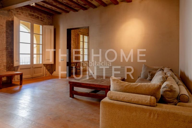 Foto b9495a7a-bf8f-4289-8318-43fa1f1f708a. Pis amb calefacció a Raval Barcelona