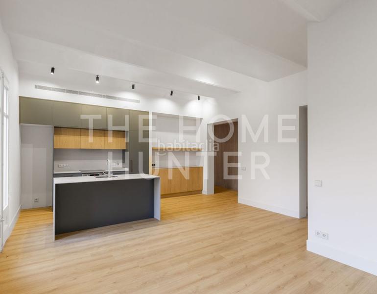 Foto f99d4b03-43fa-4b0e-a5fc-29eb48c1f88a. Rent flat with heating in Dreta de l´Eixample Barcelona