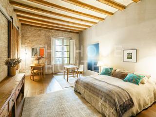 Appartement  Xuclà. Piso de 116 m2 con terraza en venta en barcelona