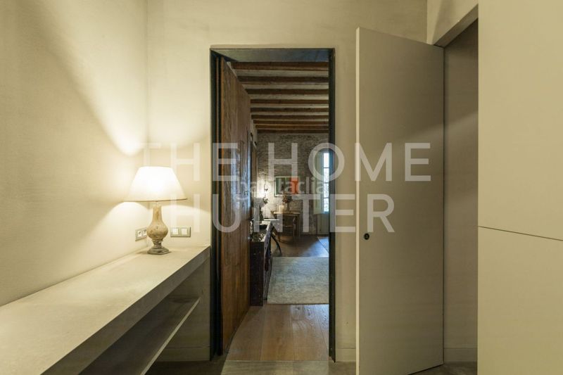 Foto 90d52017-da2a-4d01-bc50-f55d636611f2. Pis amb calefacció a Raval Barcelona