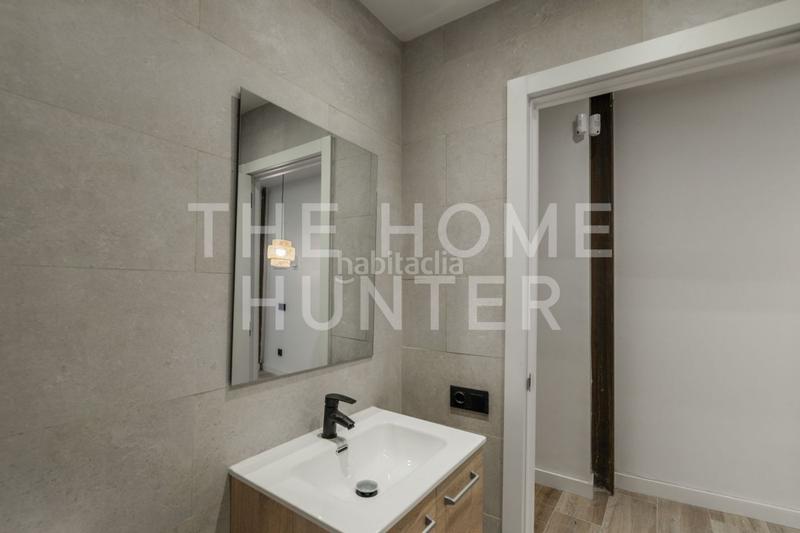 Foto 381aa3d8-0695-49fd-9106-3238d72e57aa. Local comercial a St. Pere - Sta. Caterina - El Born Barcelona