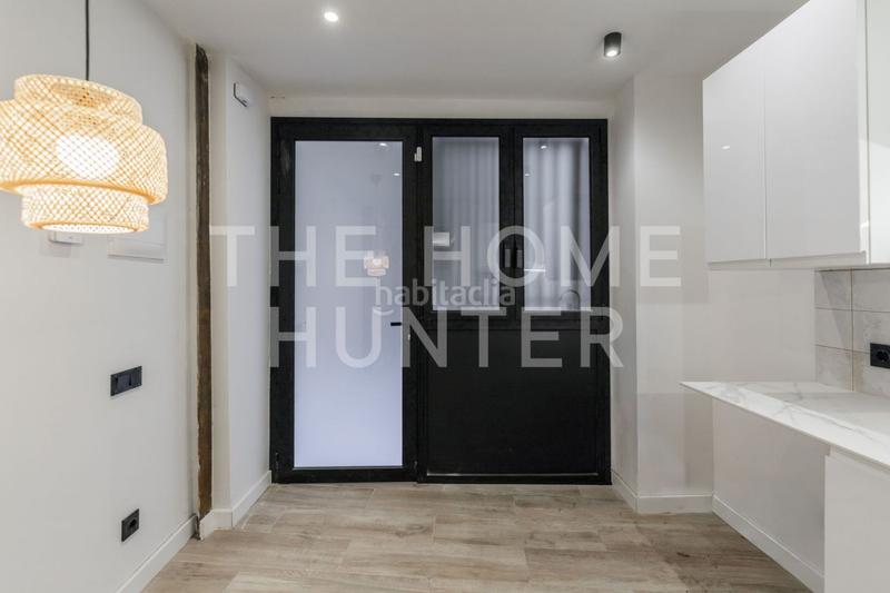 Foto 9406563e-2550-4c24-a218-517ef2f5de47. Local comercial a St. Pere - Sta. Caterina - El Born Barcelona