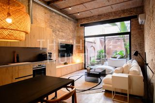 Etagenwohnung  Galileu. Piso de 98 m2 con terraza en venta en barcelona