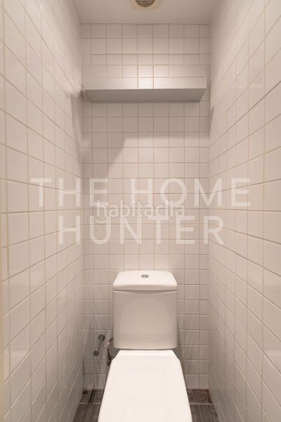 Foto e34b24de-4688-4fb3-ac87-a0db04d61eb2. Local comercial a Sant Ramon - Maternitat Barcelona