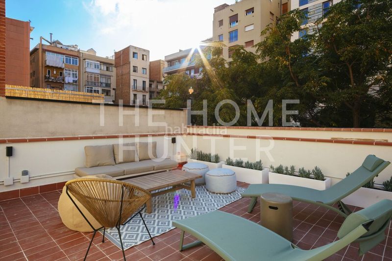 Foto 09db3978-e05b-4d6f-80e7-633485c24462. Casa amb calefacció aparcament piscina a Sagrada Família Barcelona