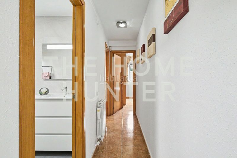 Foto 8271f8d6-5702-42ea-8402-7d26780c41fc. Casa amb calefacció aparcament piscina a L´Antiga Esquerra de l´Eixample Barcelona