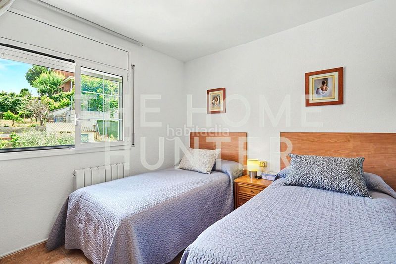 Foto d4f683fb-eece-49ab-90a3-ac65731c6283. Casa amb calefacció aparcament piscina a L´Antiga Esquerra de l´Eixample Barcelona