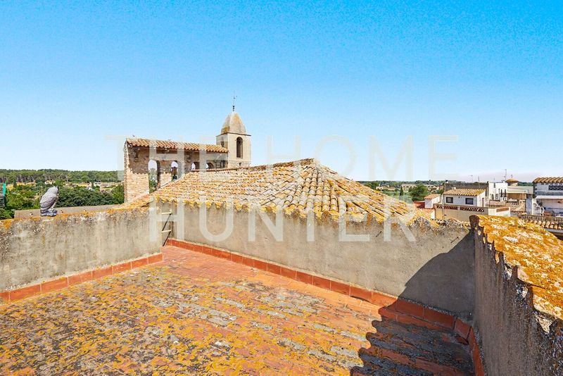 Foto d3f56d9c-1e2c-4fb3-9a61-487ee79cfc3e. Casa amb calefacció a Ventalló