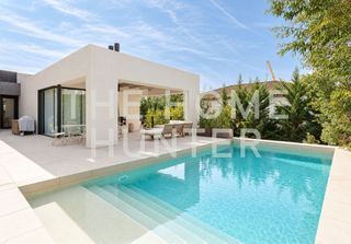 Casa  Valdemosa. Casa de lujo de 444 m2 con vistas en venta en rozas de madrid la