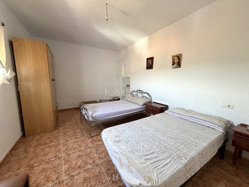Foto b38cdcce-ccb0-4b3f-a5fc-58ae31a00750. Casa adossada a Ardales