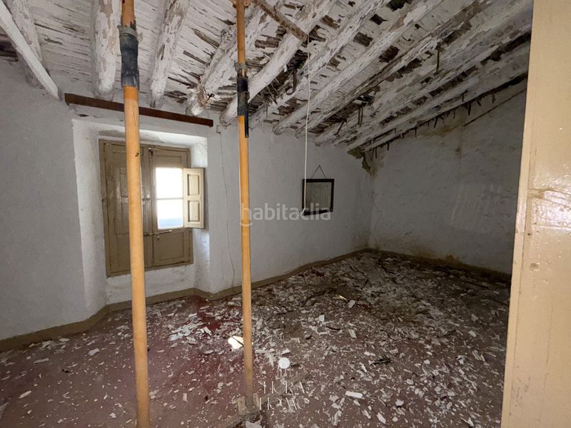 Foto a6a0353a-718b-4c5c-ac34-627894bf2fca. Casa adossada amb aparcament a Álora