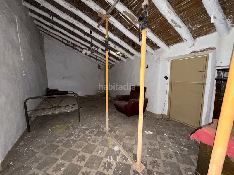 Foto c6415df4-518d-45f0-b1e2-0e5fb8718ea0. Casa adossada amb aparcament a Álora