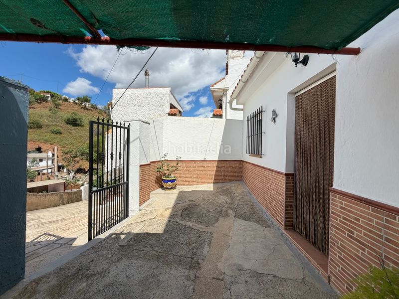 Foto 3b3a8342-2c1a-4952-bc57-f03112216036. Casa amb aparcament a Gibralgalía Cártama