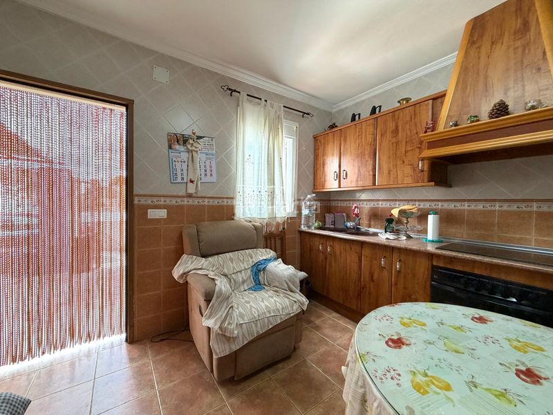 Foto d9f9d0b4-841f-40da-8ba0-8c116fff01e3. Casa amb aparcament a Gibralgalía Cártama