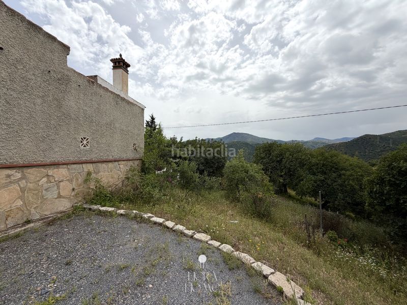 Foto 17ace7c2-d965-4057-a132-df1d8aedee88. Masia amb xemeneia aparcament a Álora