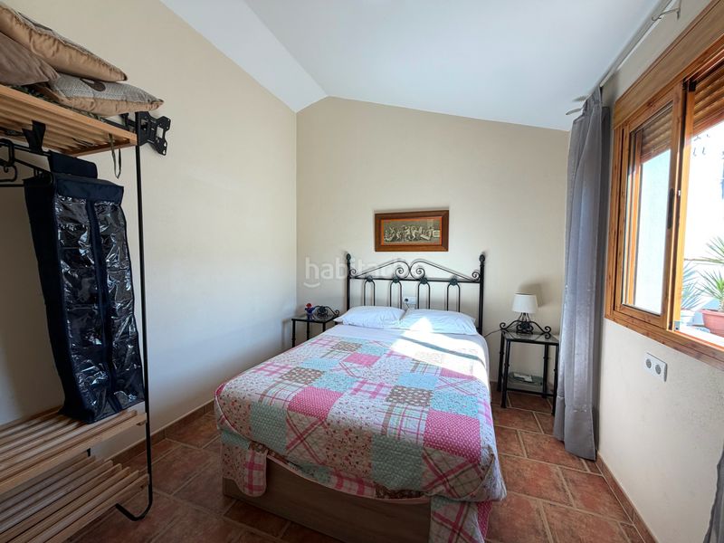 Foto 56e9886f-7fe1-44cc-b563-d478b09a31e9. Casa adossada amb xemeneia aparcament a Ardales