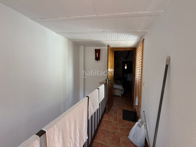 Foto ca447aa1-78a2-4fbb-9dad-e08c900d1a6c. Casa adossada amb xemeneia aparcament a Ardales