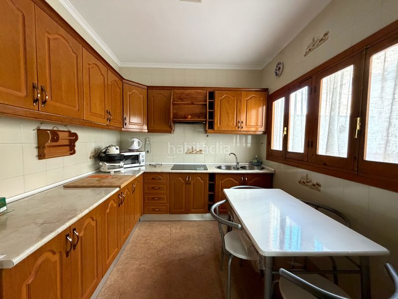 Foto e180aee3-4d6f-4172-b263-fdc2614dd868. Casa adossada amb xemeneia aparcament a Ardales