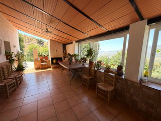 Mas�a en �lora. Finca con 26.376 m� y vistas espectaculares a 10 minutos del cam
