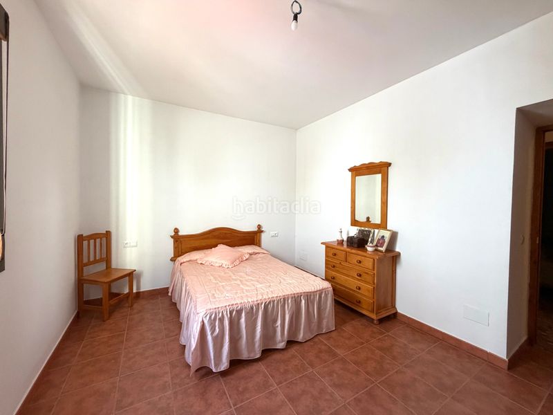 Foto 631ac287-a615-4989-8860-09bd67f29f6a. Casa amb xemeneia aparcament a Ardales