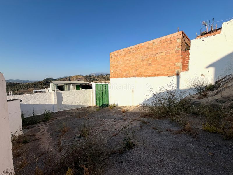 Foto e55b64a6-385a-41d4-9ee1-e073e8999a4e. Casa amb xemeneia aparcament a Ardales
