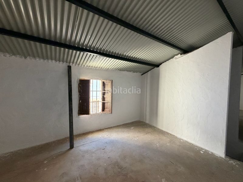 Foto eb6bd8a5-f4a3-4440-ac8b-dadf39b8cba7. Casa amb xemeneia aparcament a Ardales