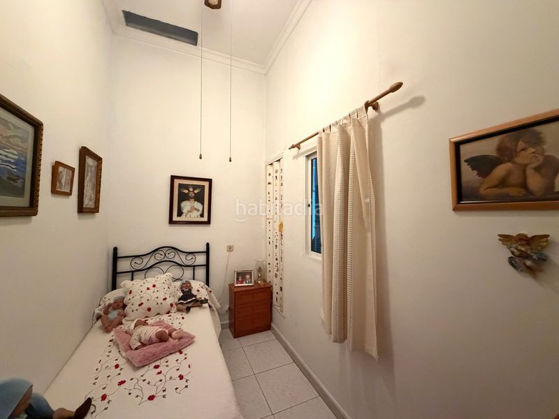 Foto 43a33f64-af7c-4de6-8136-6a8e3191ba75. Casa amb xemeneia a Álora