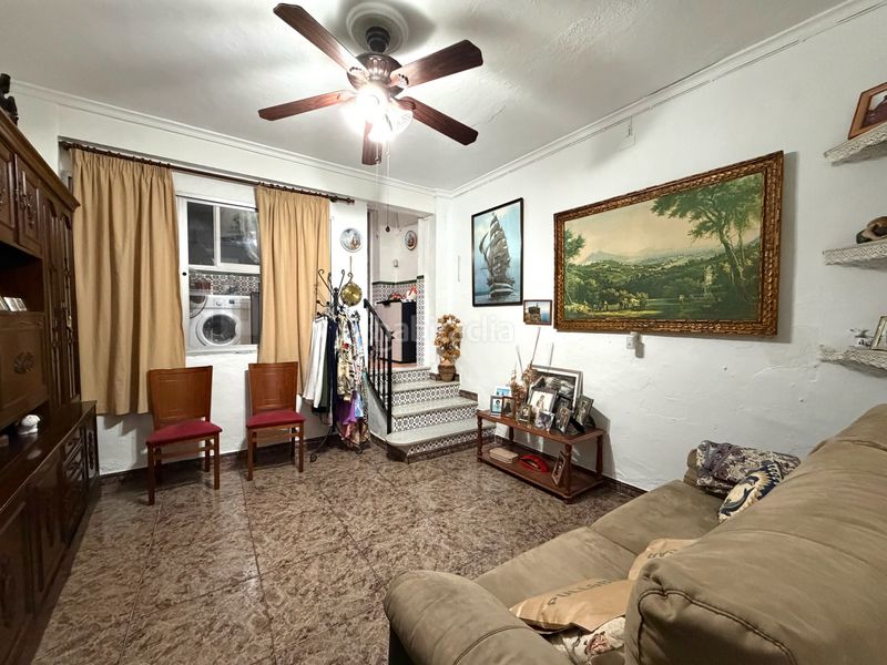 Foto f057a7f8-1c2c-40dd-9a66-16c4085211ac. Casa amb xemeneia a Álora