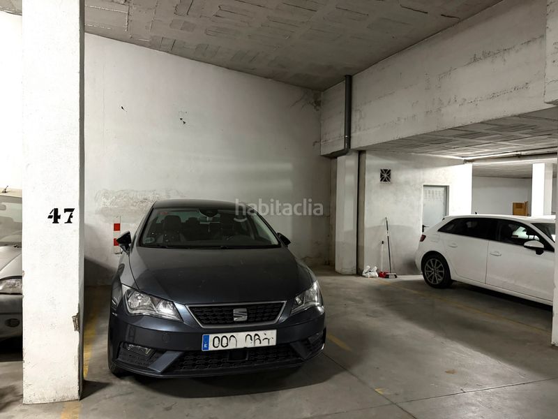 Foto b13892e2-aded-4b52-8abb-f874573d8f4a. Pis amb aparcament a estación de Cártama Cártama