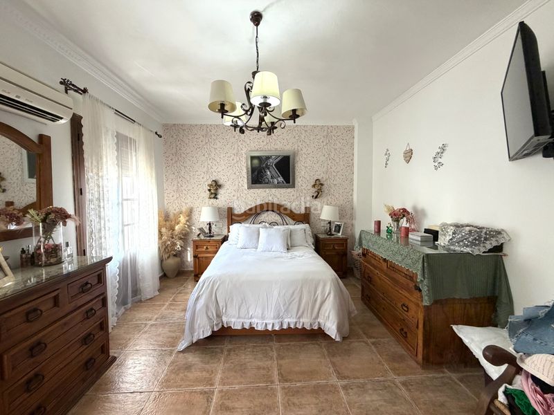 Foto 0826e4a3-41a2-407e-9ab5-ff06260ea6b6. Maison avec cheminée dans Álora