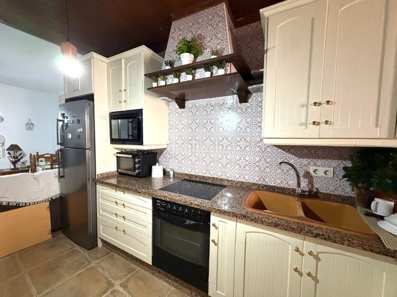 Foto 7fcffd68-0b8f-43ca-87f1-1b06a3be0116. Maison avec cheminée dans Álora