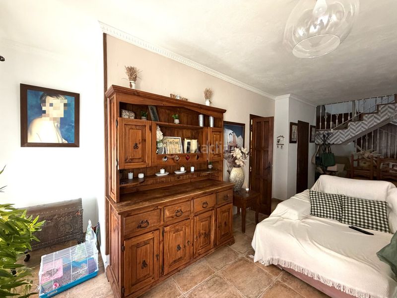 Foto e42aca47-db20-40ea-8cec-06e2a433bade. Maison avec cheminée dans Álora