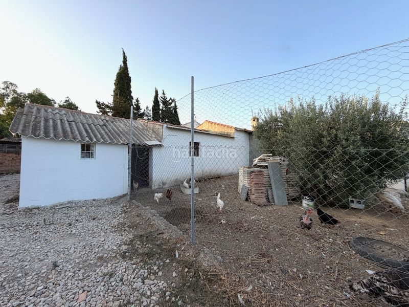 Foto 19f156ab-b43a-4e21-bd82-aaf268421610. Masia amb xemeneia aparcament piscina a Pizarra