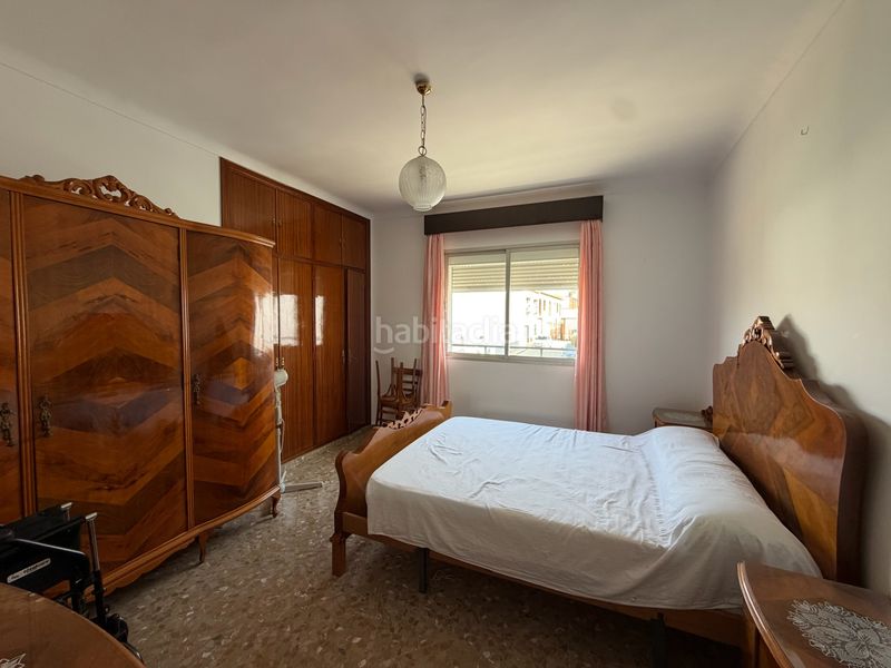 Foto 4996fc56-a7d4-43ca-b8b0-f411bc8e9234. Casa adossada amb aparcament a Álora