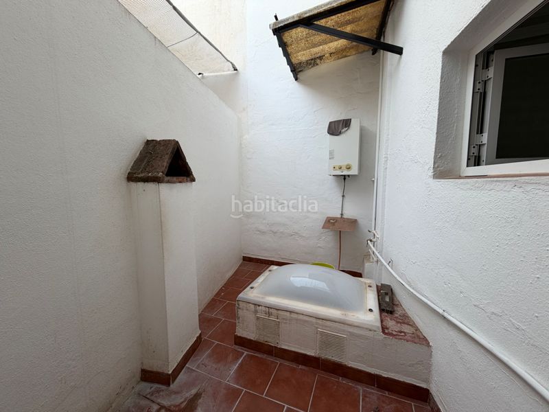 Foto 37e259f0-8ce6-4e73-b3e9-11b7b2360197. Casa adossada a Álora