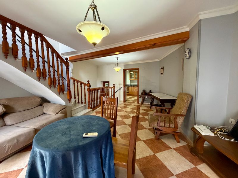 Foto 761746ef-2c47-450d-a1bd-584796756476. Casa adossada a Álora