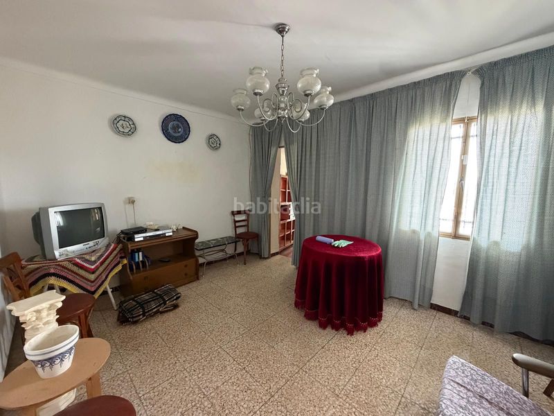 Foto f18078d6-88bc-4d58-bae0-c198cc030dc4. Casa adossada a Álora
