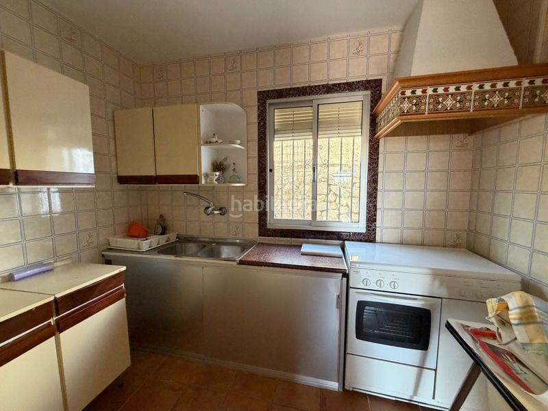 Foto 32a1e0a5-909c-47b7-b43d-05da1207463d. Masia amb xemeneia a Casarabonela