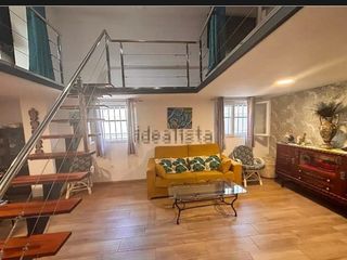 Pis a Avenida familia de betancourt y molina 26. En venta bajo en el puerto de la cruz