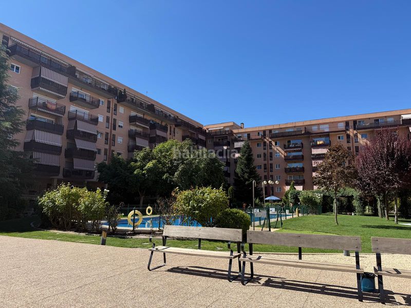Foto dc31ca38-3483-4452-b8b2-33b871257331. Àtic amb calefacció aparcament piscina a Perlita Arganda del Rey