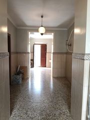 Haus in Almendralejo. Casa en venta en las mercedes  mercedes, 3 dormitorios.