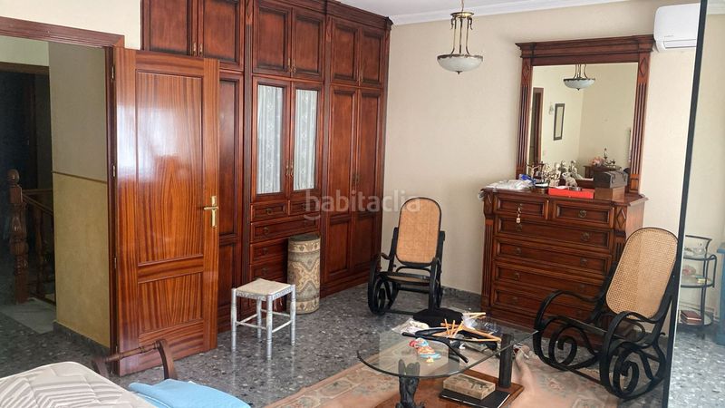 Foto cfb0418e-9a07-40a1-b035-825e47325673. Casa adossada amb aparcament a Almendralejo