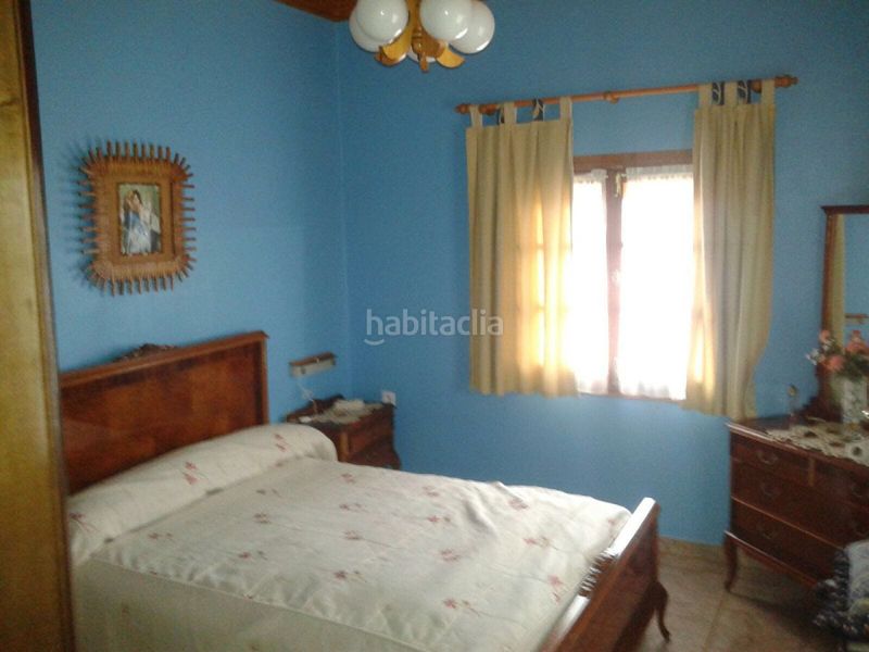 Foto 41dc101a-c8b5-4a7c-be6c-e7fc3ddae67a. Chalet  en venta en almendralejo, 6 dormitorios. en Mérida