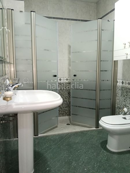 Foto 184333aa-11b4-4a11-abf3-f7e3818c6394. Casa amb aparcament a Almendralejo
