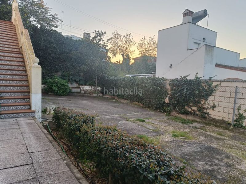 Foto ec51bd2a-387f-42ba-b816-8f4ce9fe489e. Xalet a Almendralejo