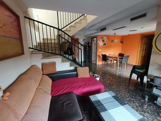 Ático en La Creu del Grau. Ático-dúplex en venta en valencia, zona puerto, con garaje